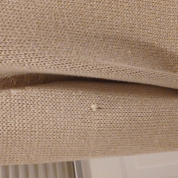 $4 Add-on Beige Knit Half-Sleeve V-Neck Sweater - Size 2X - Picture 5 of 7